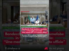 Bandecchi, frasi sessiste e omofobe in Consiglio comunale: “Una massa di fr*ci in questo ufficio”
