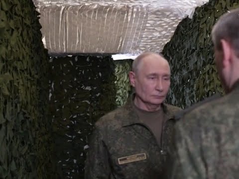 Putin e l’incontro in prima linea con i generali, uno show girato in studio?