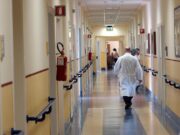 Asilo Tropea, bimbi ricoverati in buone condizioni: infezione per diversi batteri, l’ipotesi