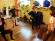Dopo i 60 anni camminare non basta, esperti: ‘Almeno 150′ alla settimana di attività aerobica moderata o 75′ intensa’