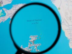Iran: “Hormuz è chiuso, violato accordo sul Libano”. Vance: “Nessuna prova del blocco”