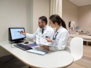 Microbiota nei neonati, studio italiano: “Nel latte materno batteri benefici”