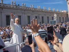 Monte Compatri, una delegazione del comune ha partecipato all’udienza generale in Vaticano monte compatri delegazione comune