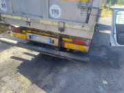 Ariccia: identificato, denunciato e sanzionato dalla Polizia Locale il camionista che aveva creato una lunga scia di liquidi scivolosi su diverse strade sabato pomeriggio ariccia camion scia liquida