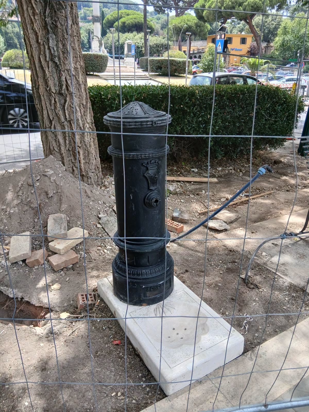 Frascati, nuova fontanella alla Passeggiata Fuori Porta: più decoro e servizi per i cittadini frascati nuova fontanella